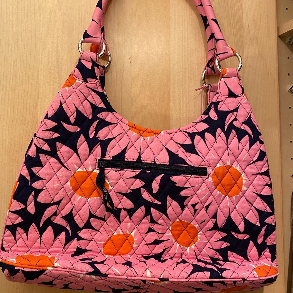 Vera Bradley Large Hobo - Loves Me - Picture 5 of 6